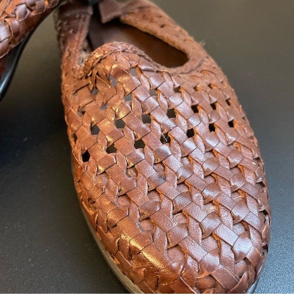 Kim Rodger’s Lindsey Woven Leather Slingback Flats - Picture 3 of 6